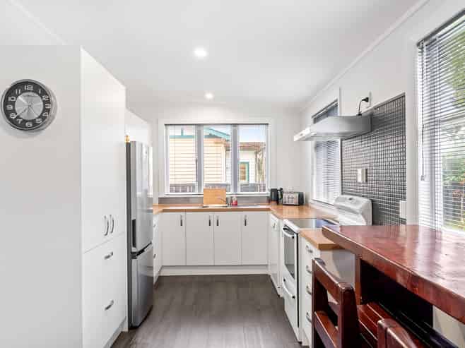 5 Mason Street, Moera