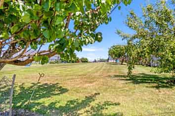 36 Shakespeare Road, Bastia Hill