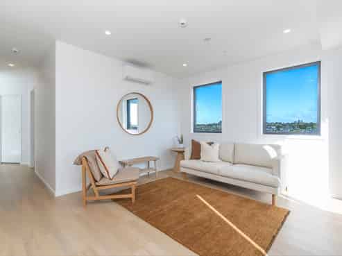 202/2B Te Ara Taurapa, Point Chevalier