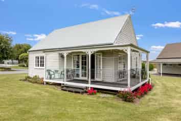 27/30 Sorrento Drive, Rangatira Park