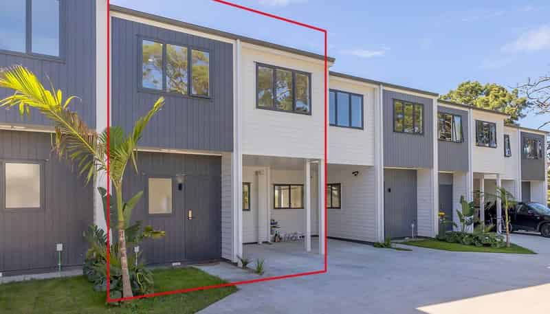 10/70A Barrack Road, Mount Wellington