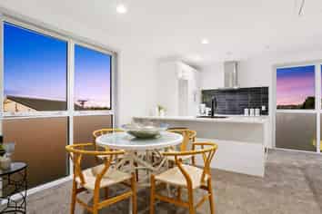 10/70A Barrack Road, Mount Wellington