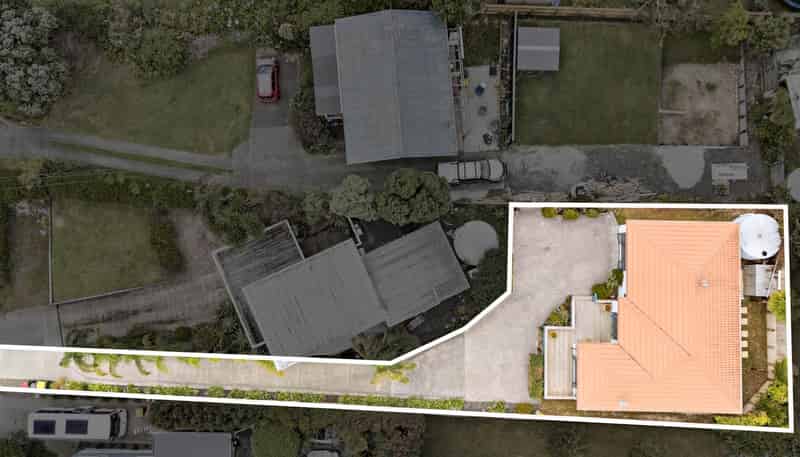 15A  Rimu Road, Stanmore Bay