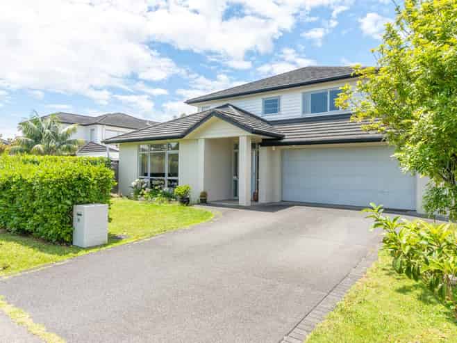28 Lake Drive, Karaka