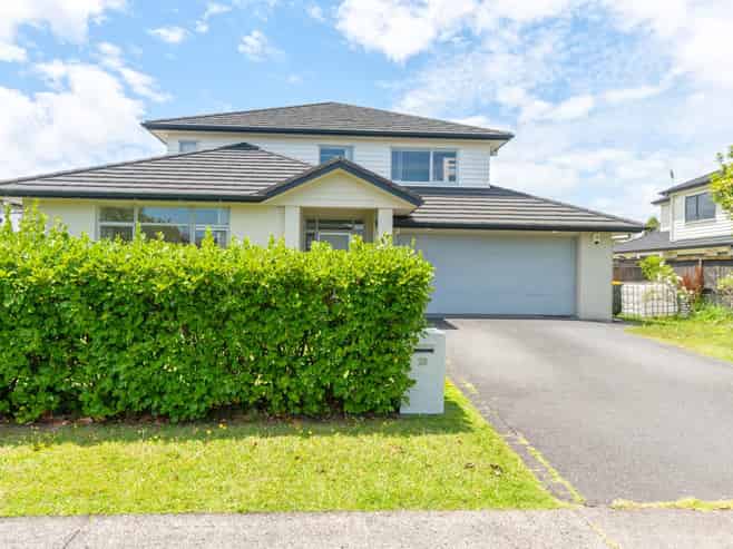 28 Lake Drive, Karaka