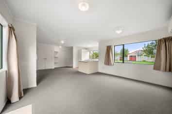 25 Kona Crescent, Henderson