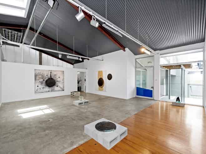 VERSATILE WAREHOUSE/OFFICE
