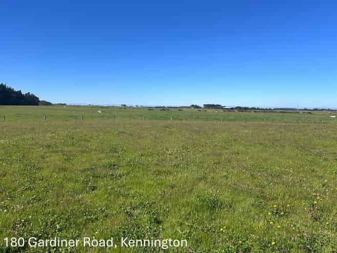 180 and 20 Gardiner Road, Kennington