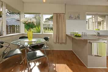 71 Glendene Avenue, Glendene