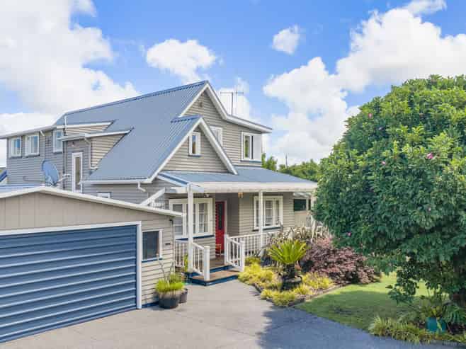 61 Te Aroha Street, Hamilton East
