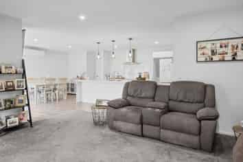 142 Trevors Road, Hampstead