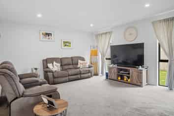 142 Trevors Road, Hampstead