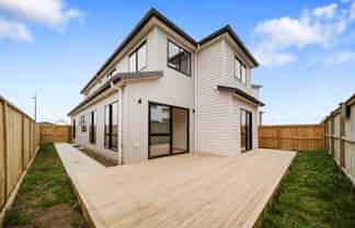 5 Whata Street, Clarks Beach