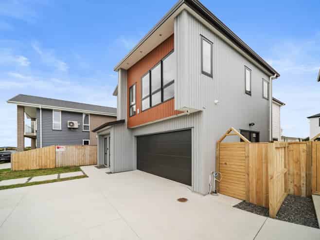 7 Whata Street, Clarks Beach