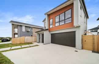 7 Whata Street, Clarks Beach