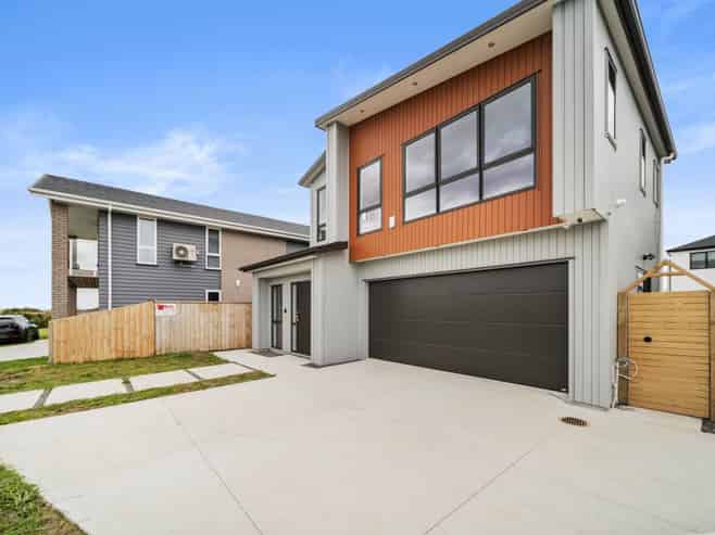 7 Whata Street, Clarks Beach