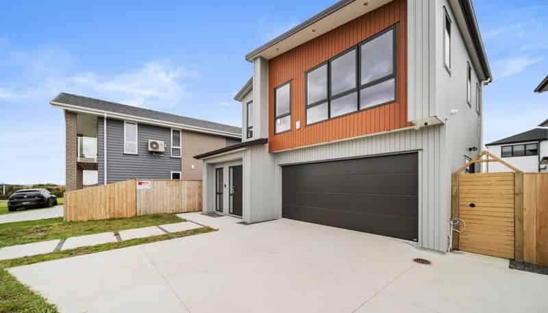 7 Whata Street, Clarks Beach