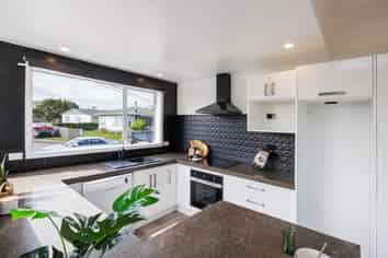 4a Fair Crescent, Feilding