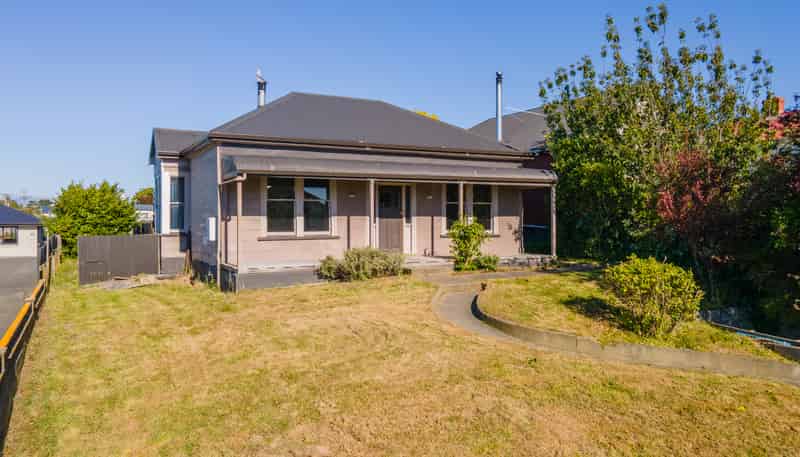 11 Woodlands Road, Parkside