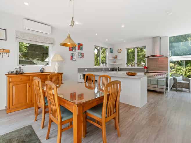 33 Glenbrook Drive, Mosgiel