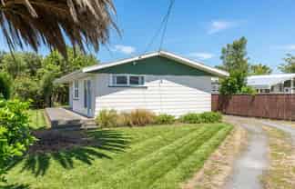 9 Hardie Grove, Featherston