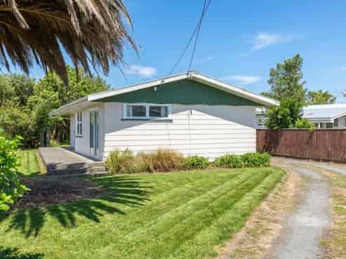 9 Hardie Grove, Featherston