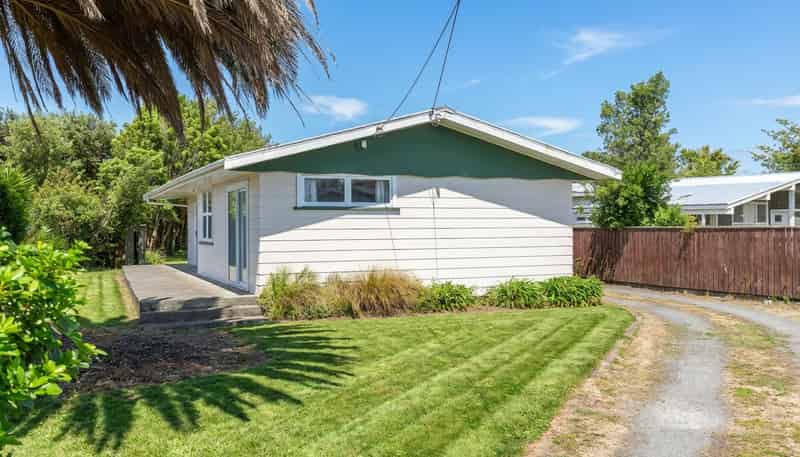 9 Hardie Grove, Featherston