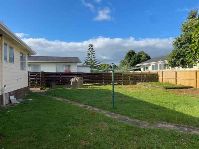 11 Neems Place, Manurewa