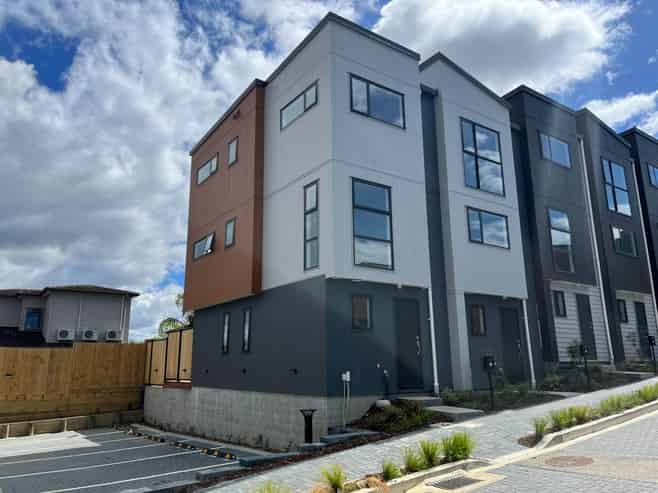 41 Raupeti Lane, Henderson