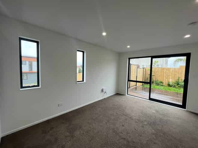 41 Raupeti Lane, Henderson