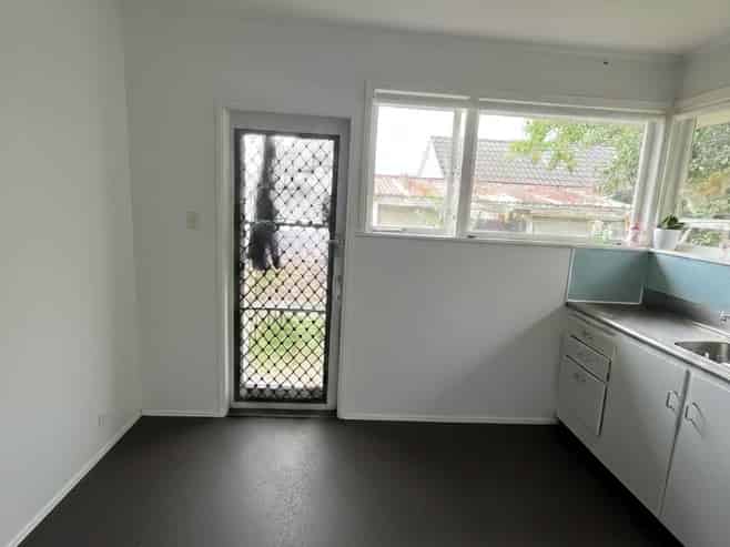 2/8 Rawhiti Road, One Tree Hill