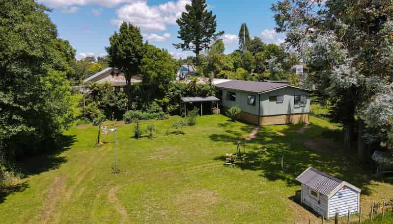 11 Okoheriki Street, Mamaku