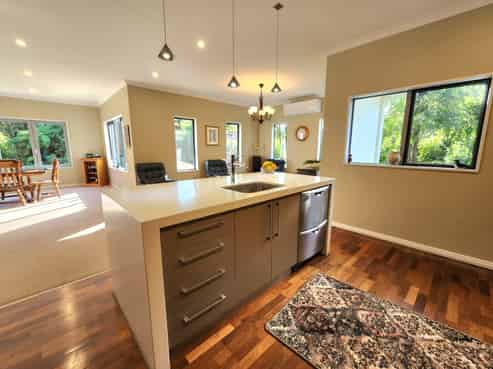 122B Rutherglen Road, Paroa
