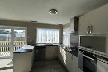 33A Brookland Road, Western Heights