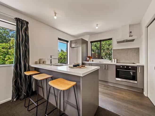 Unit 2/65 Kuaka Crescent, Bromley