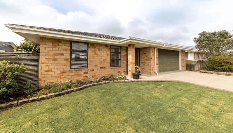 103 Peel Street, Westport