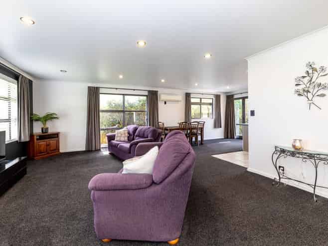 103 Peel Street, Westport