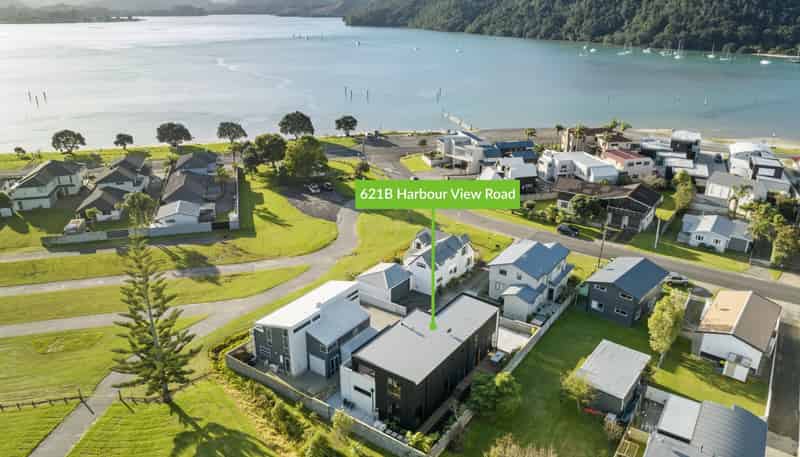 621B Harbour View Road, Whangamata