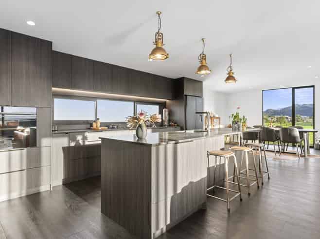 621B Harbour View Road, Whangamata