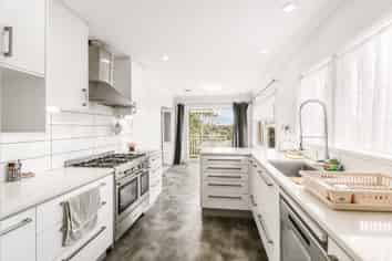 26 Jade Avenue, Pakuranga