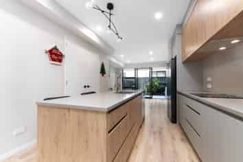 19 Peihana Road, Hobsonville