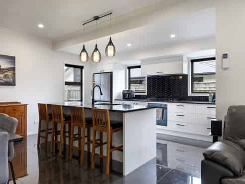 12 Ivy Lane, Kelvin Grove