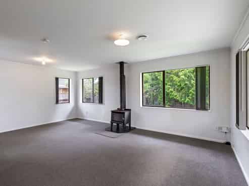 28 Keeling Street, West End