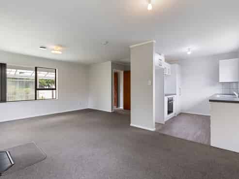 28 Keeling Street, West End