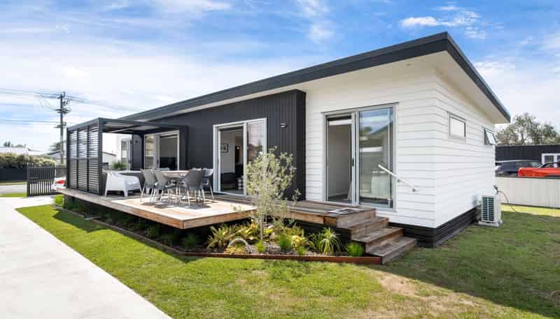 215A Ocean Road, Whangamata