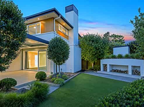 11 Henry Blyth Lane, Greenhithe
