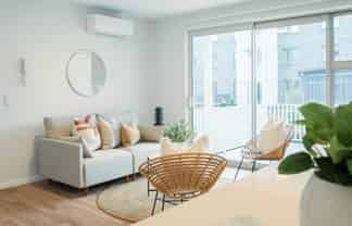 6/6 Glidepath Road, Hobsonville