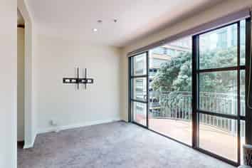 2D/154 The Terrace, Wellington Central