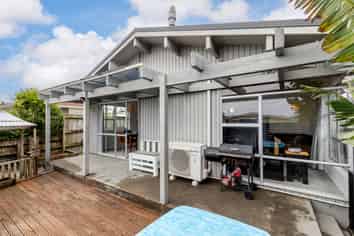 8 Evelyn Place, Welbourn