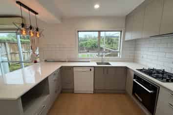 34 Titoki Street , Te Atatu Peninsula